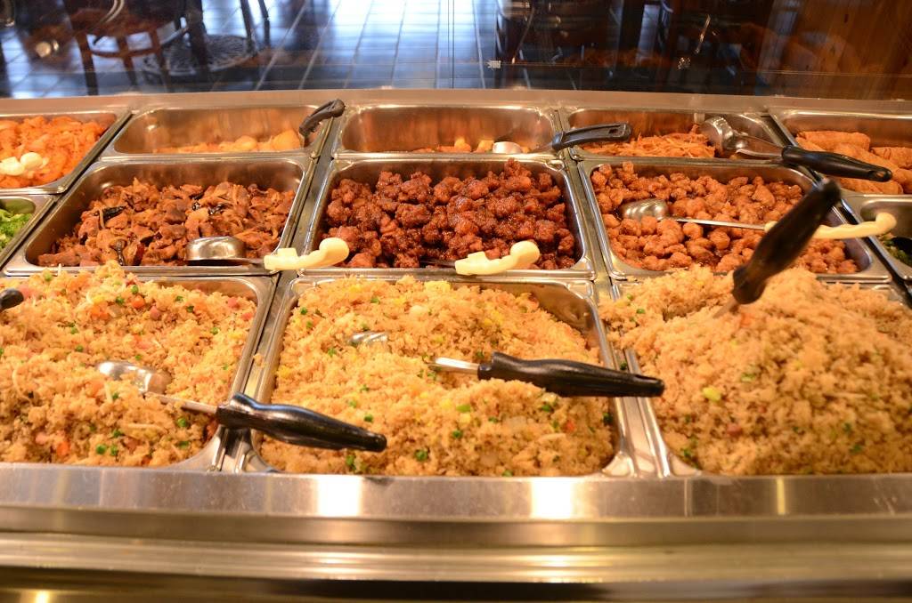 Shan Lis | restaurant | 850 N Lake St, Aurora, IL 60506, USA | 6308001463 OR +1 630-800-1463