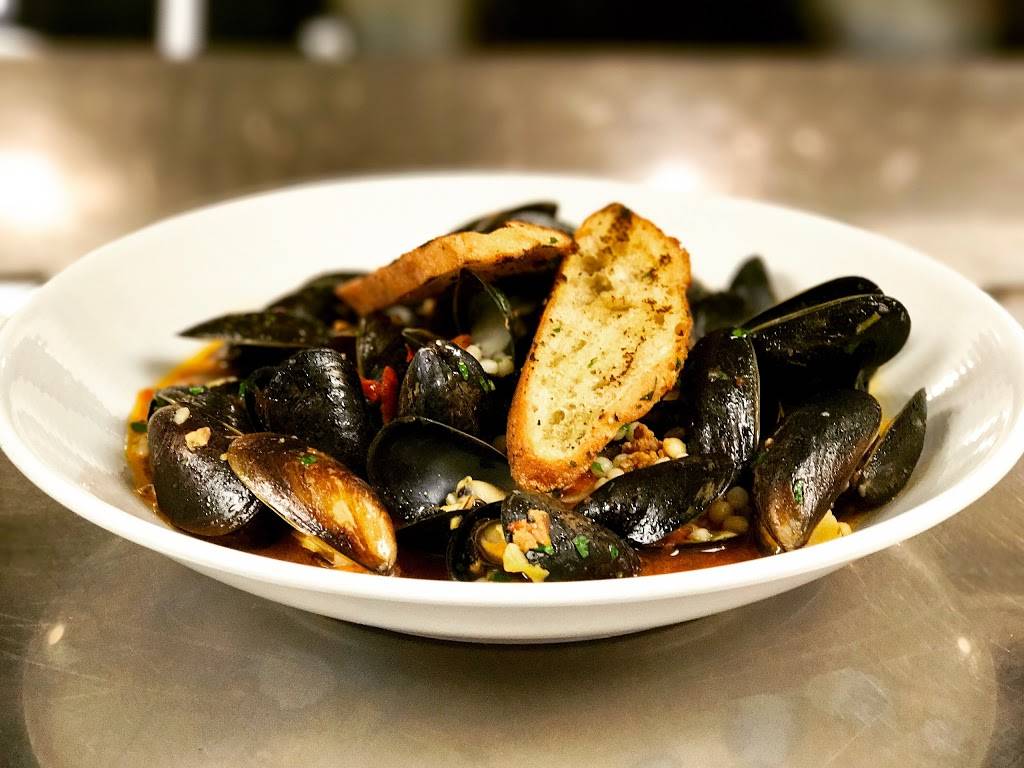 Aldos Ristorante Italiano | restaurant | 306 S High St, Baltimore, MD 21202, USA | 4107270700 OR +1 410-727-0700