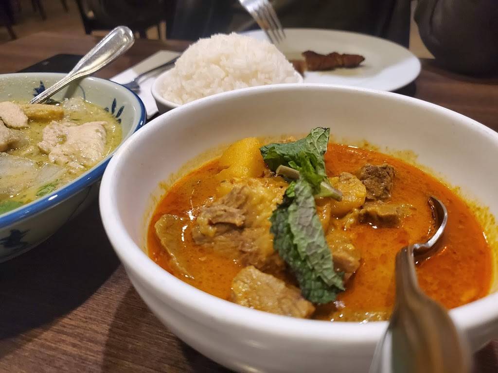 Restoran Malaysia | restaurant | 815 Major Mackenzie Dr E, Richmond Hill, ON L4C 9X2, Canada | 9055081432 OR +1 905-508-1432