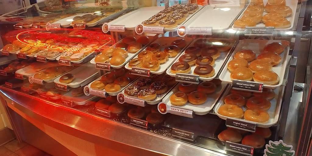 Krispy Kreme | bakery | 8425 N Florida Ave, Tampa, FL 33604, USA | 8139324396 OR +1 813-932-4396