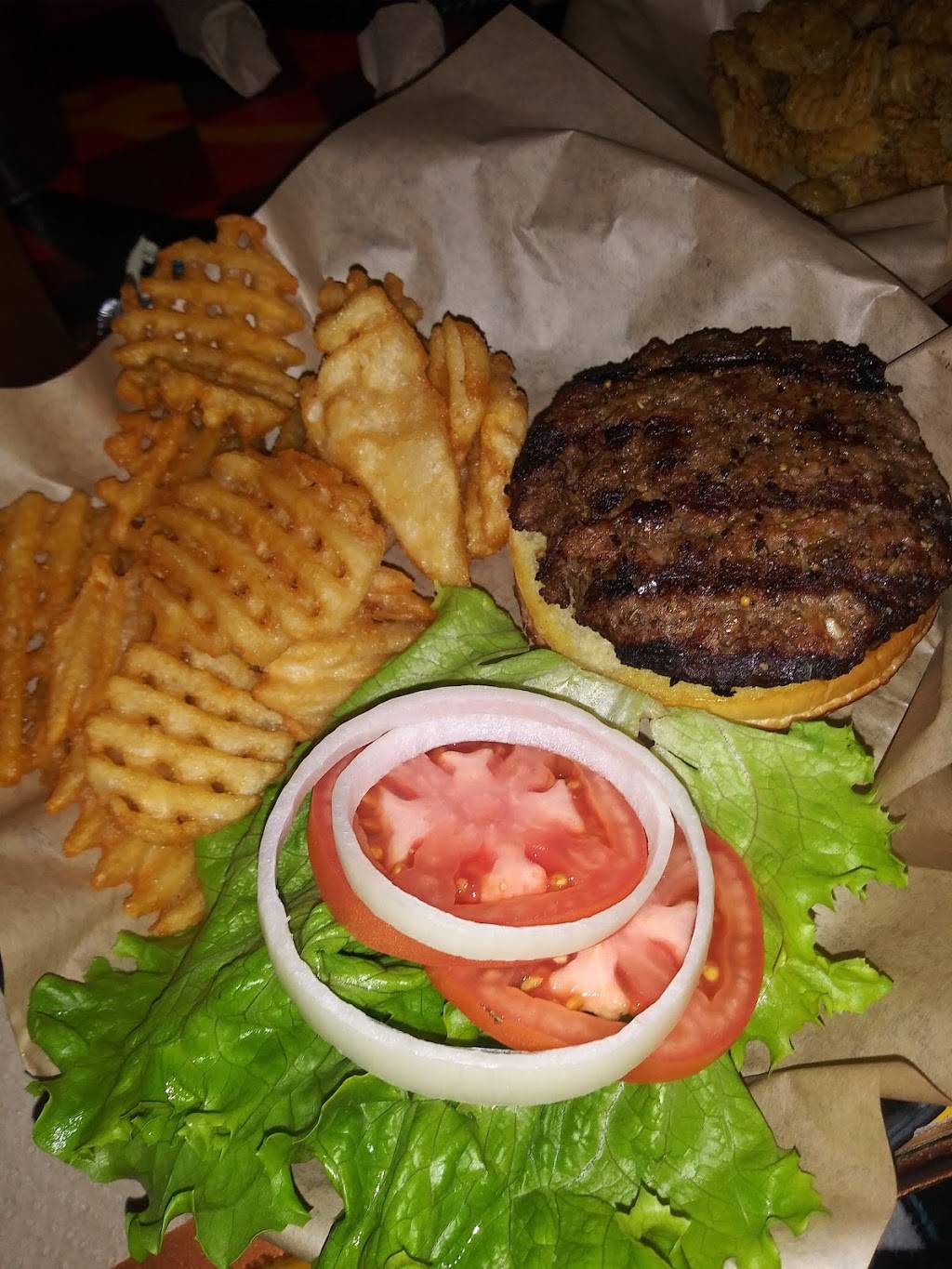 Dicks Wings And Grill Arlington | restaurant | 9119 Merrill Rd, Jacksonville, FL 32225, USA | 9047459301 OR +1 904-745-9301