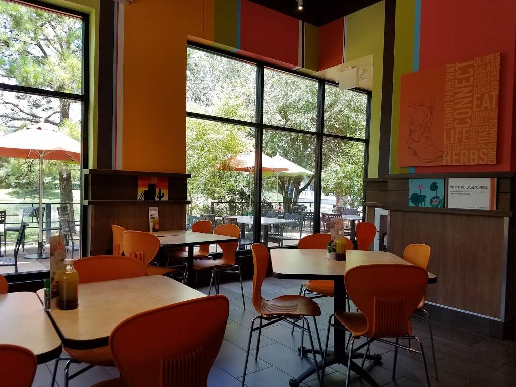 Zoës Kitchen | restaurant | 2643 Commercial Center Blvd Ste C300, Katy, TX 77494, USA | 2813471017 OR +1 281-347-1017