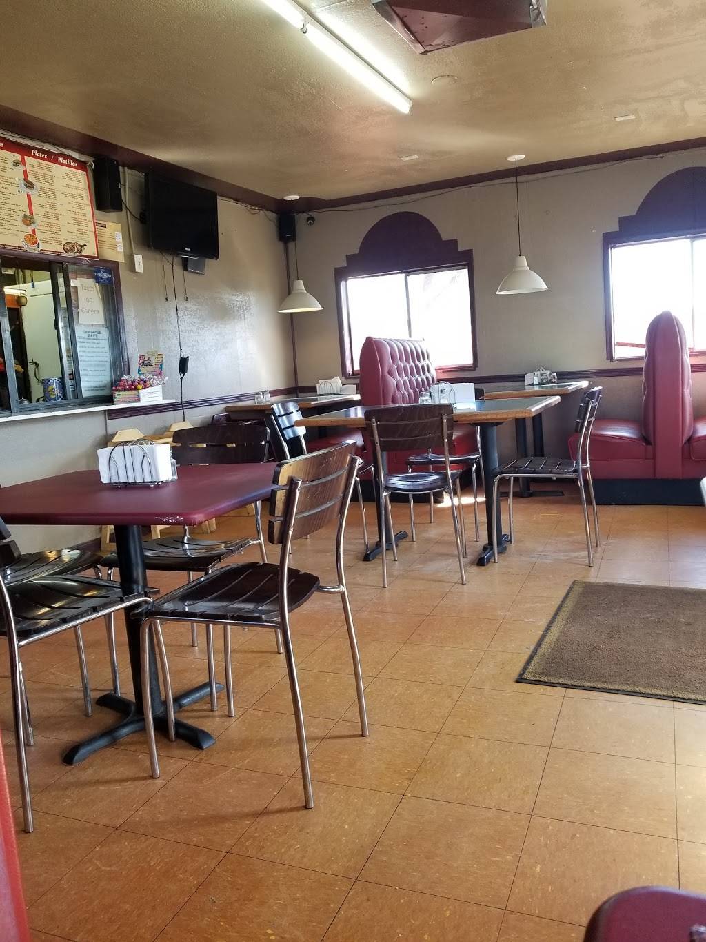 Burrito Delight | restaurant | 1230 Denver Ave, Fort Lupton, CO 80621, USA | 3038570927 OR +1 303-857-0927