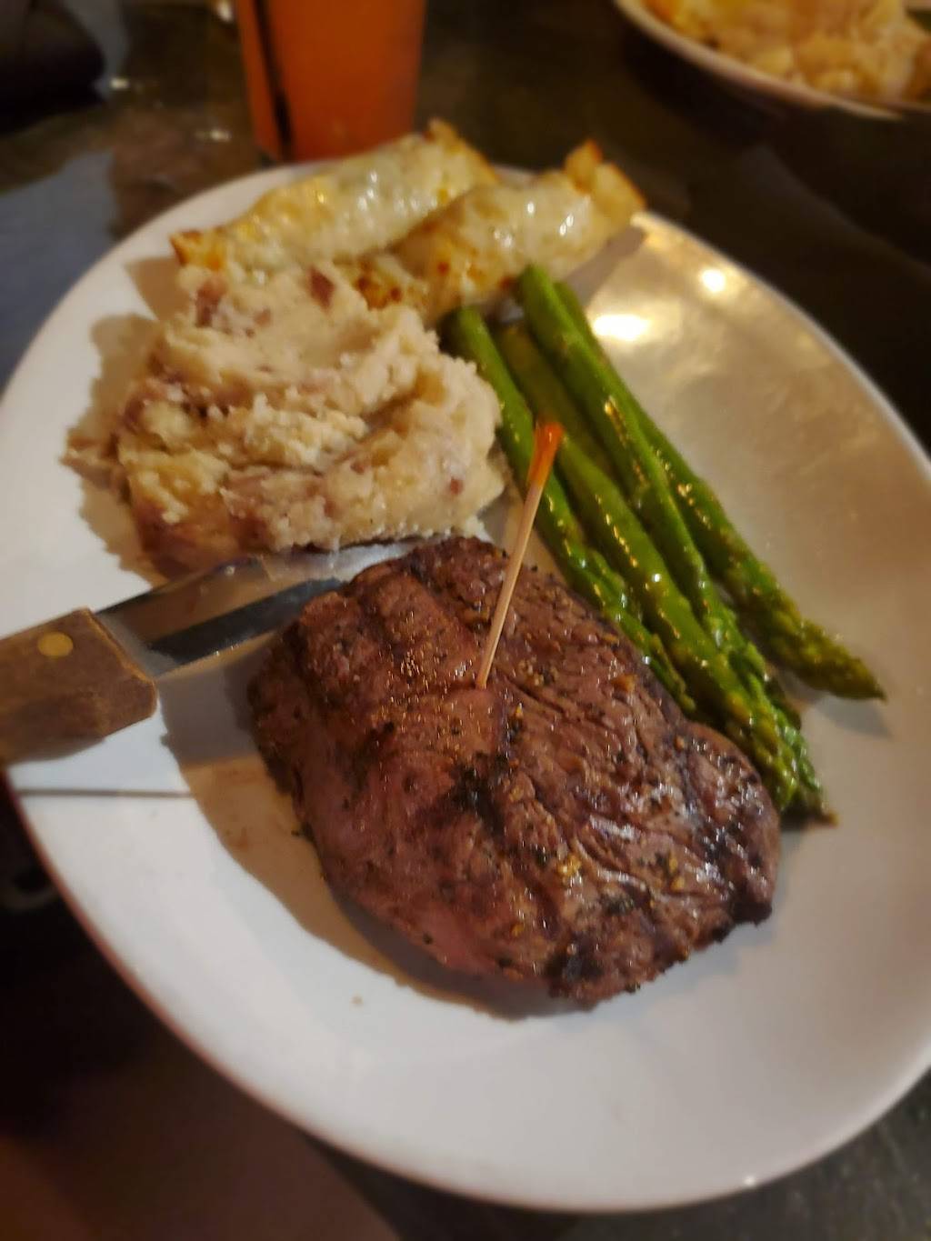 Petes Restaurant And Brewhouse | restaurant | 164 Main St, Woodland, CA 95695, USA | 5306617383 OR +1 530-661-7383