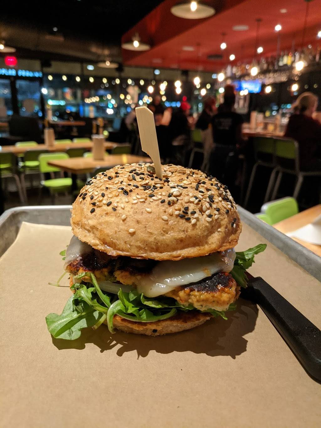 Hopdoddy Burger Bar | restaurant | 4584 Poplar Ave, Memphis, TN 38117, USA | 9016830700 OR +1 901-683-0700