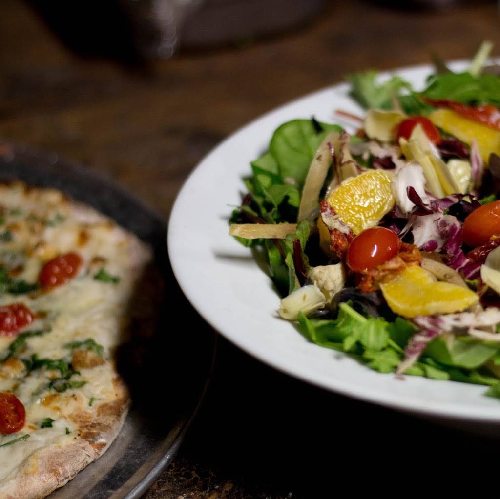 The Wine Barn | restaurant | 959 W Fairbanks Ave, Winter Park, FL 32789, USA | 4075999463 OR +1 407-599-9463