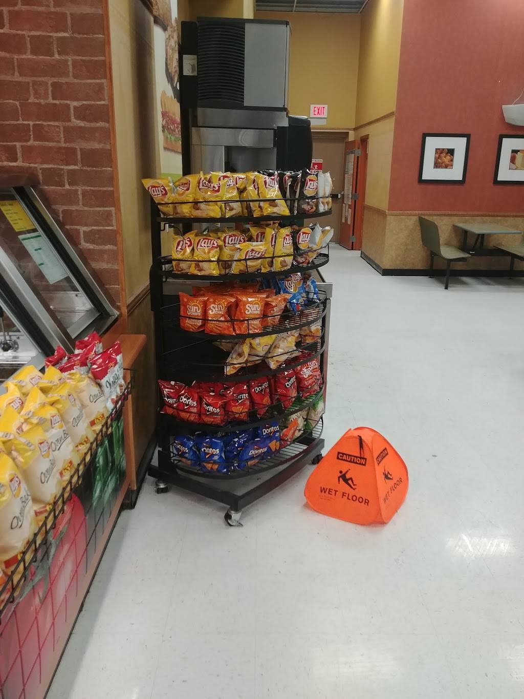 Subway | meal takeaway | 99 W 1280 N, Tooele, UT 84074, USA | 4358825105 OR +1 435-882-5105