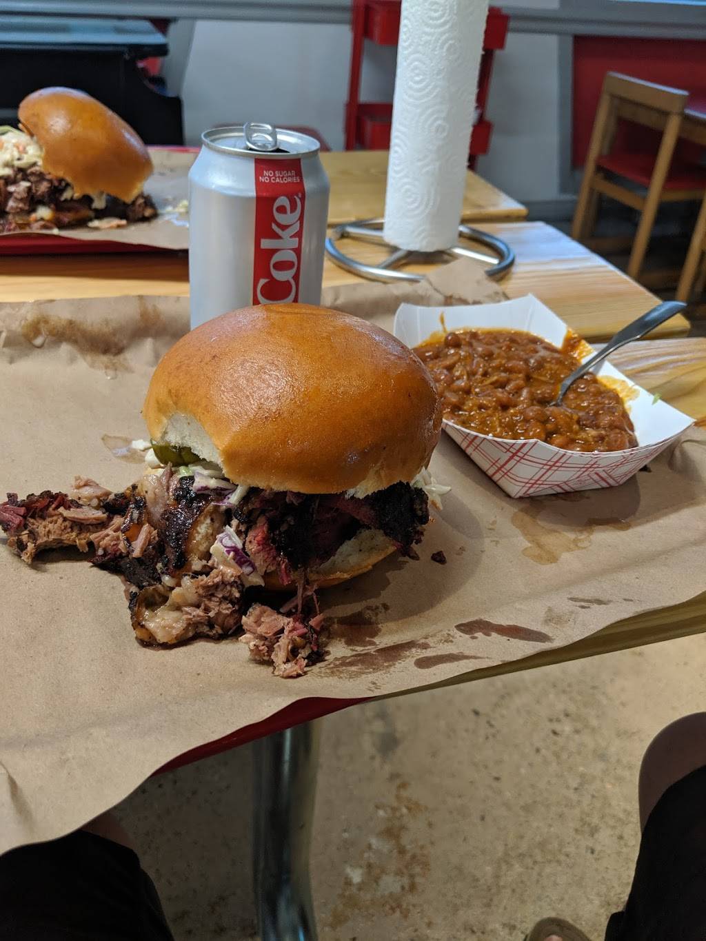 Sloppy Mamas BBQ | restaurant | 5731 Lee Hwy, Arlington, VA 22207, USA | 7032692718 OR +1 703-269-2718