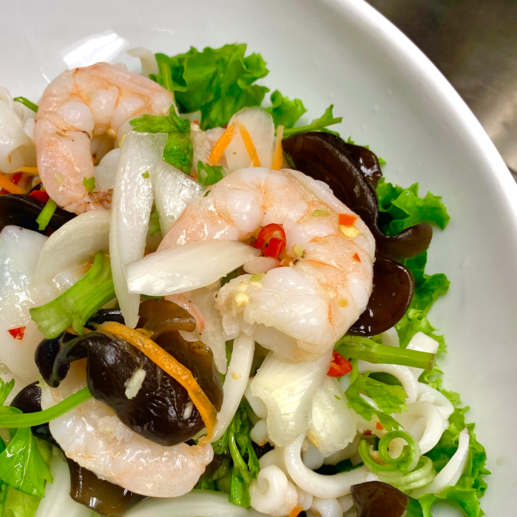 Surina Thai | restaurant | 2390 Chamblee Tucker Rd, Chamblee, GA 30341, USA | 7706096321 OR +1 770-609-6321