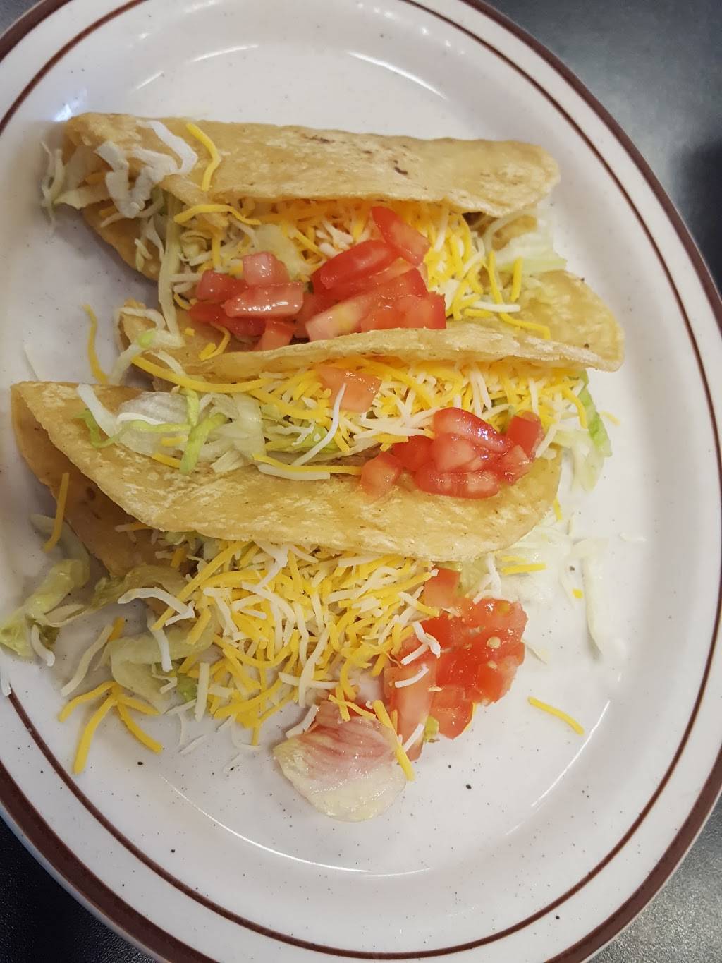 Senoritas Mexican Food | restaurant | 1325 N Main St, Adrian, MI 49221, USA | 5179204560 OR +1 517-920-4560