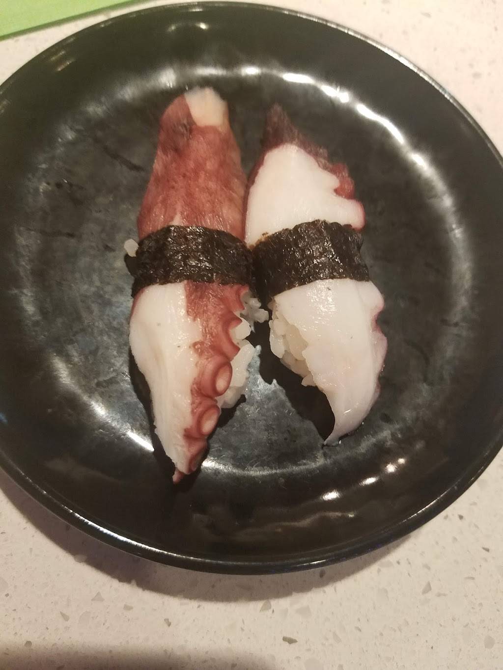 BittyFish Sushi | restaurant | 3000 184th St SW #950, Lynnwood, WA 98037, USA | 4259770378 OR +1 425-977-0378