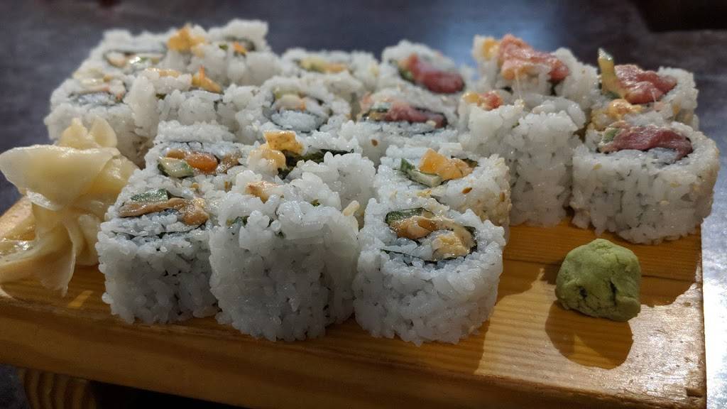 Shotos Japanese Seafood and Steak House | restaurant | 1033 Randolph St Suite 2, Thomasville, NC 27360, USA | 3364722927 OR +1 336-472-2927