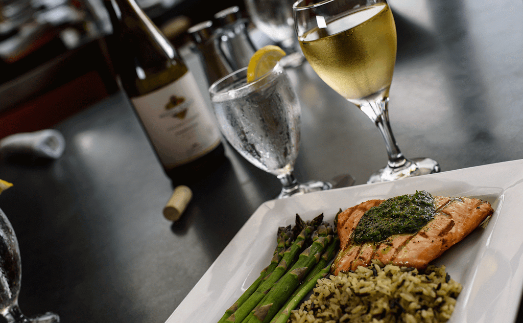 Pearl Street Grill | restaurant | 310 Pearl St NW, Grand Rapids, MI 49504, USA | 6162351342 OR +1 616-235-1342