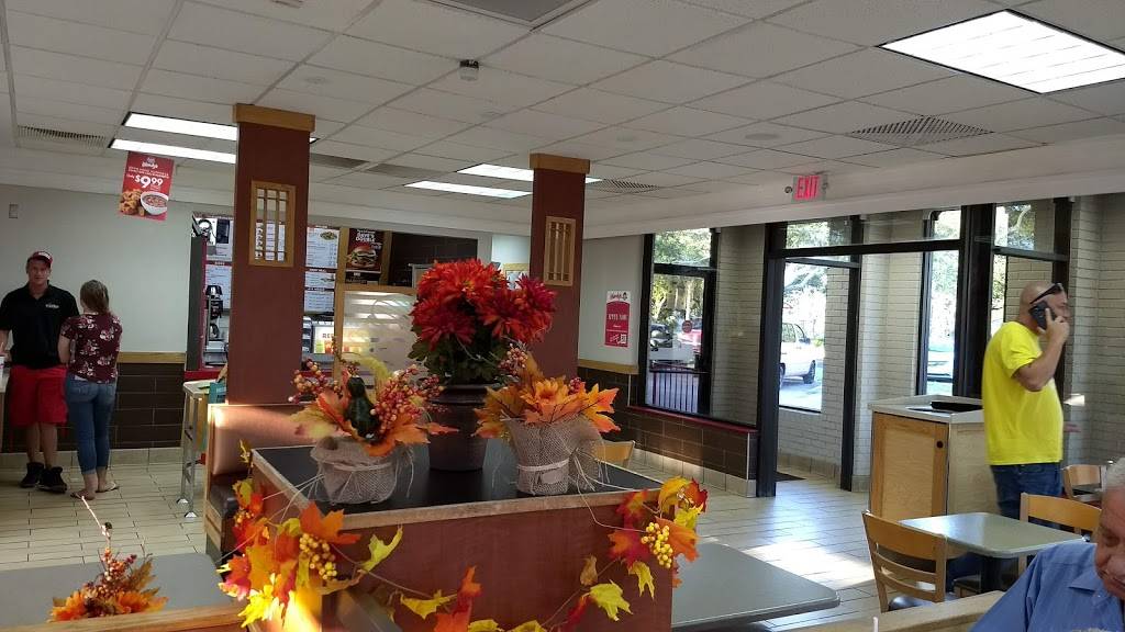 Wendys | restaurant | 2290 Gulf to Bay Blvd, Clearwater, FL 33765, USA | 7277990610 OR +1 727-799-0610