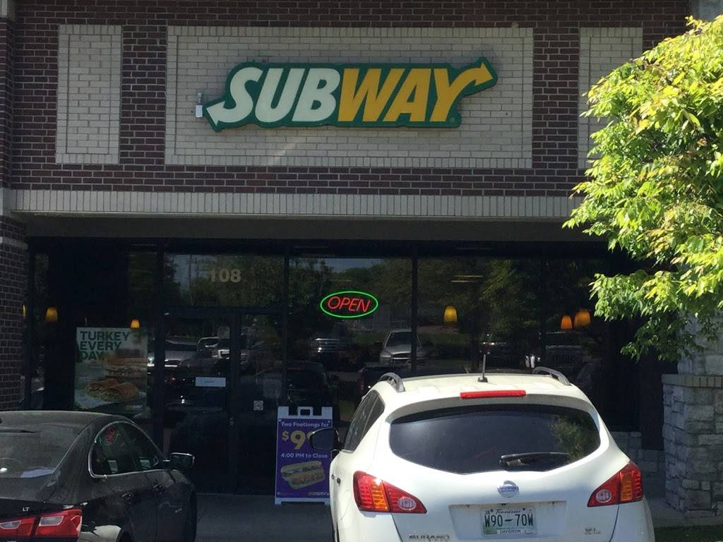 Subway Restaurants | restaurant | Mallory Commons, 4091 Mallory Ln Suite 108, Franklin, TN 37067, USA | 6155676504 OR +1 615-567-6504