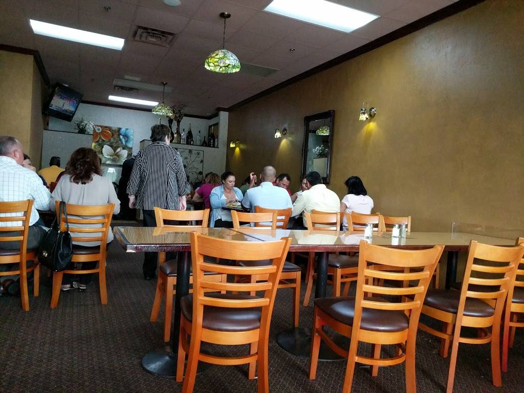 Romeus Cuban Restaurant | restaurant | 6800 Dykes Rd, Southwest Ranches, FL 33331, USA | 9542529788 OR +1 954-252-9788