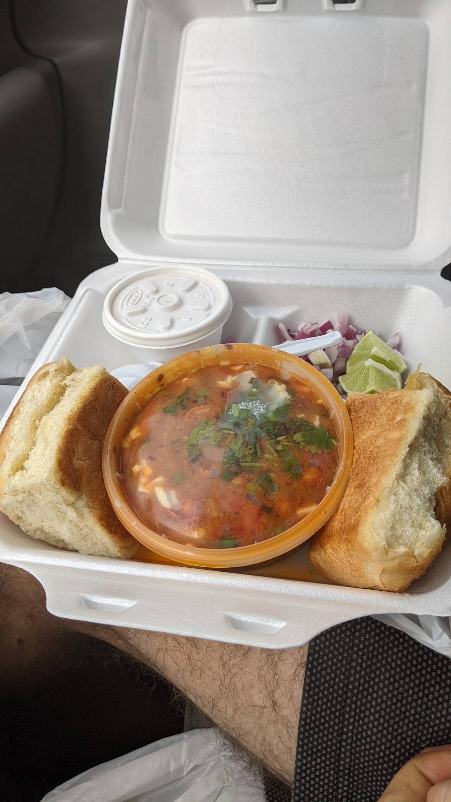 Sids Pizza & Indian Street Food | restaurant | 2020 Gunbarrel Rd Suite 160, Chattanooga, TN 37421, USA | 4236432200 OR +1 423-643-2200