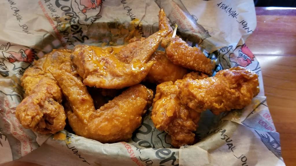 Roosters | restaurant | 3370 Olentangy River Rd, Columbus, OH 43202, USA | 6142623185 OR +1 614-262-3185