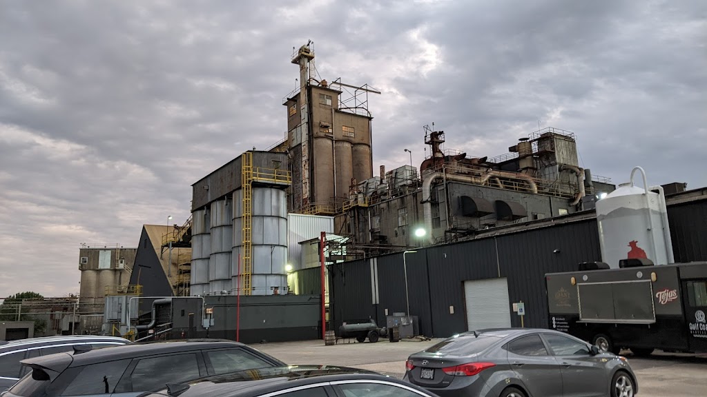 Gulf Coast Distillers | night club | 5610 Clinton Dr, Houston, TX 77020, USA | 7136703003 OR +1 713-670-3003