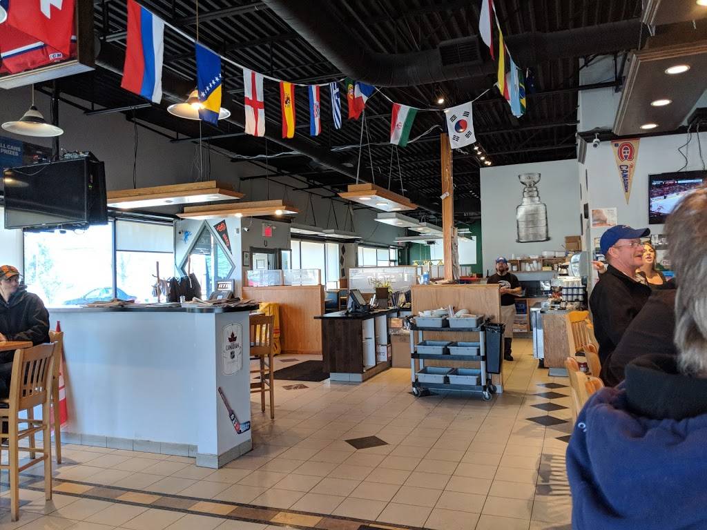 Petes Pad Restaurant & Sports Bar | restaurant | 609 Clarke Rd Unit 1, London, ON N5V 4C1, Canada | 5194572222 OR +1 519-457-2222