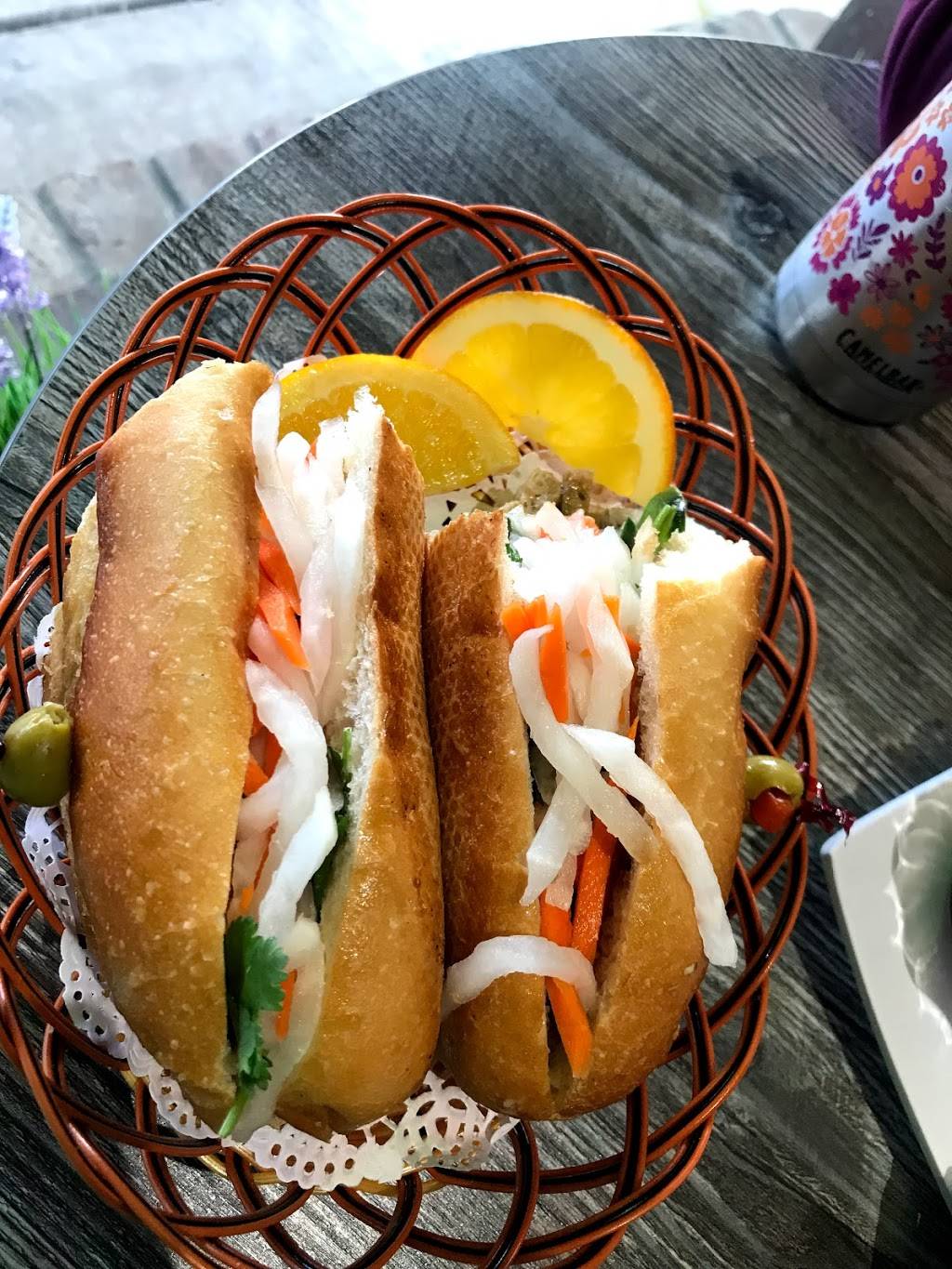 Green Bakery & Cafe | cafe | 692 Fremont Ave, Los Altos, CA 94024, USA | 6505590382 OR +1 650-559-0382