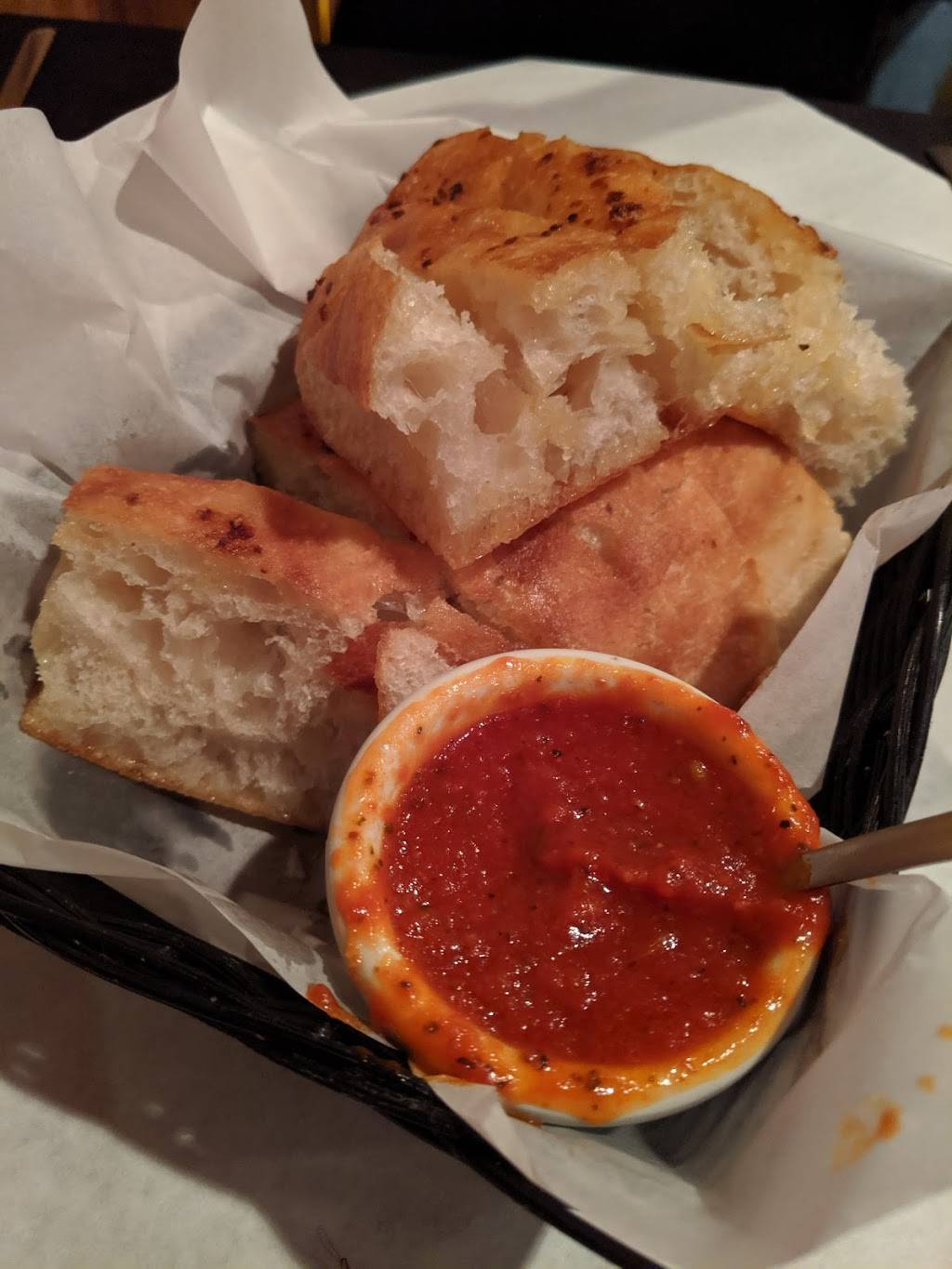 Sonnys Pizza Bistro | restaurant | 6594 NW 6th Dr, Des Moines, IA 50313, USA | 5152892555 OR +1 515-289-2555