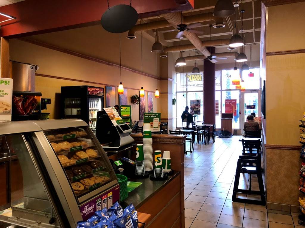 Subway | restaurant | 1107 5th St, Miami Beach, FL 33139, USA | 3056732441 OR +1 305-673-2441