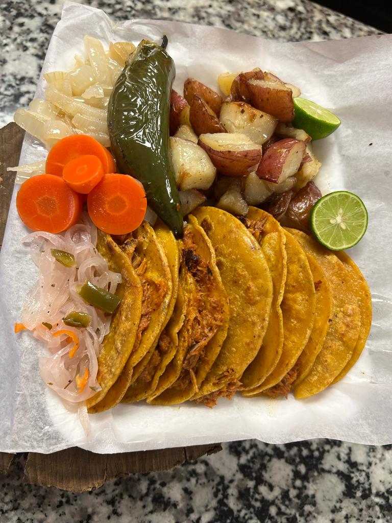 Taqueria La Villa de Nuevo León | restaurant | 10104 Pleasanton Dr, Houston, TX 77038, USA | 8324300731 OR +1 832-430-0731