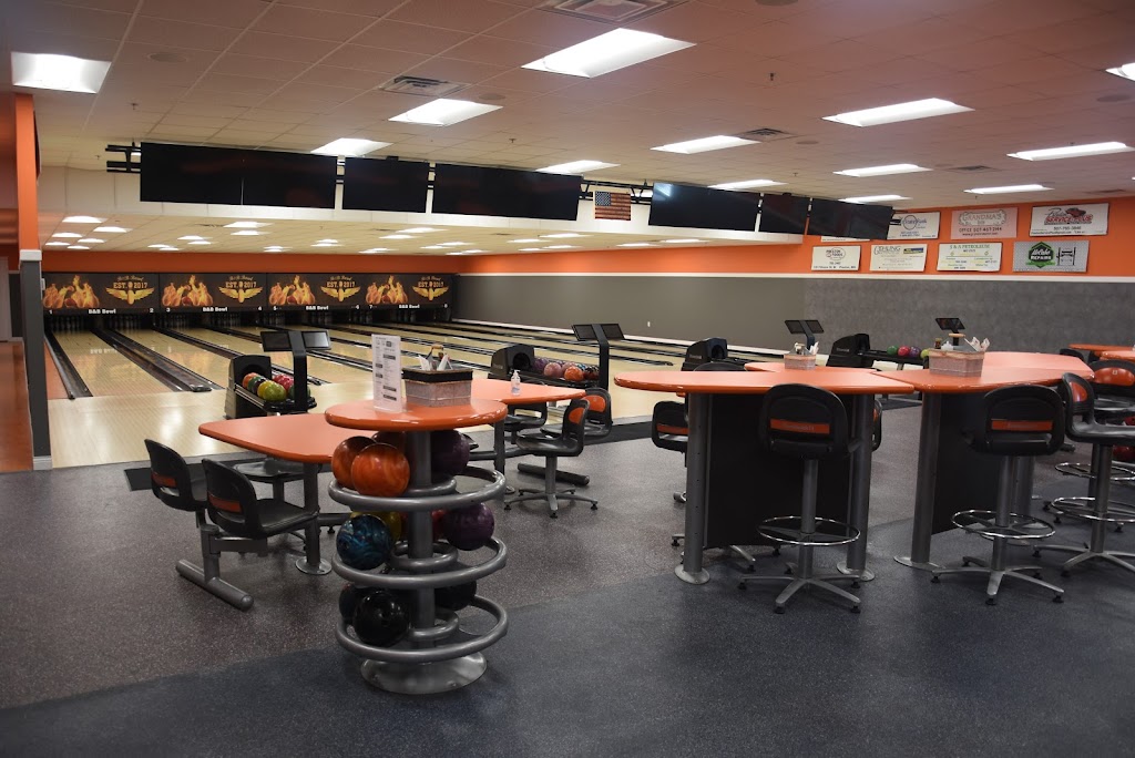 B & B Olympic Bowl | restaurant | 401 Kansas St NW, Preston, MN 55965, USA | 5077652522 OR +1 507-765-2522