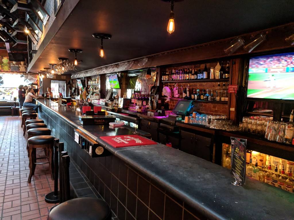 The Lighthouse Cafe | cafe | 30 Pier Ave, Hermosa Beach, CA 90254, USA | 3103769833 OR +1 310-376-9833