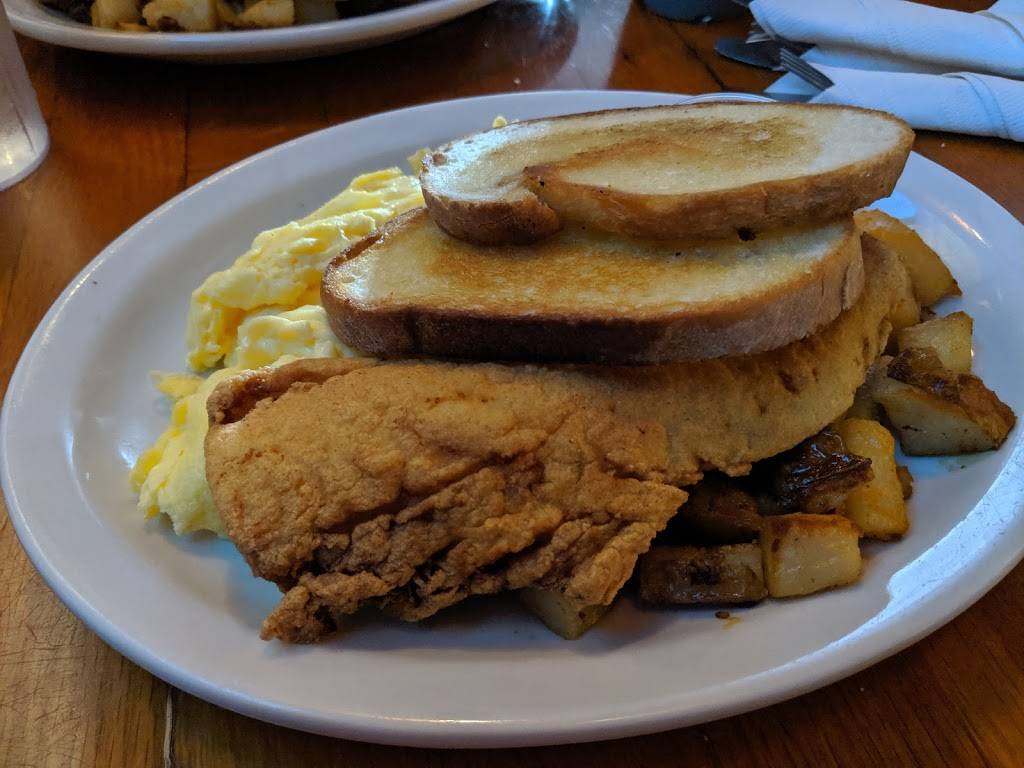 Ruskis | restaurant | 212 Danforth St, Portland, ME 04102, USA | 2077747604 OR +1 207-774-7604