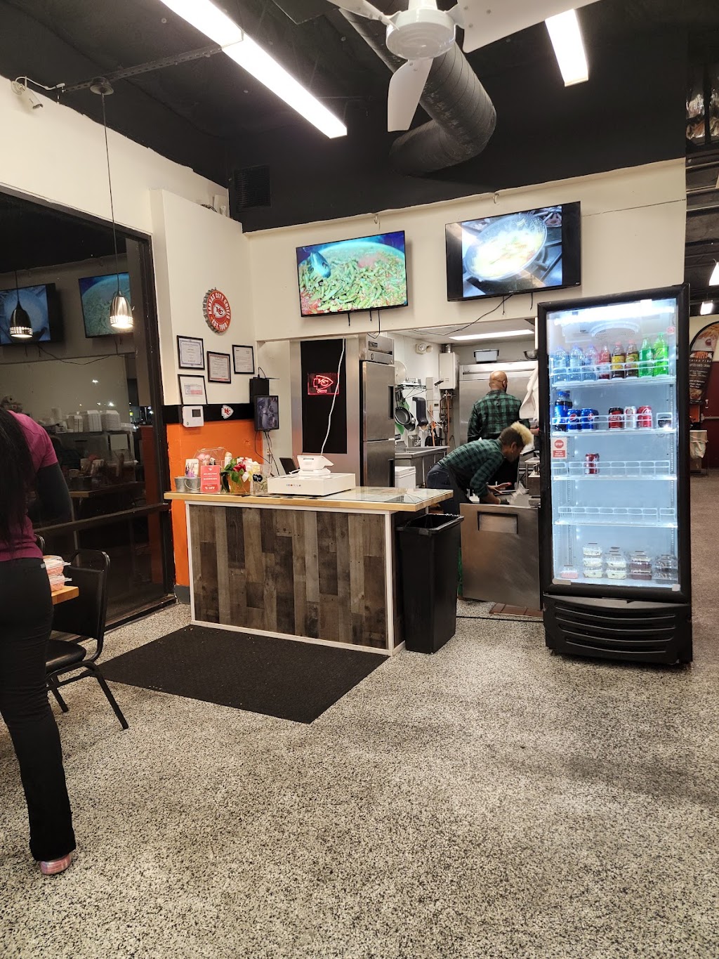 Lutfis Fried Fish | restaurant | 3220 Gus Thomasson Rd #101, Mesquite, TX 75150, USA | 9726853988 OR +1 972-685-3988