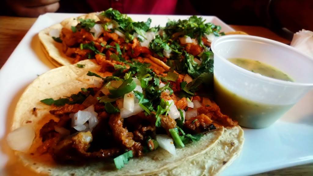 Jalapenos Mexican Restaurant | restaurant | 8840 Abercorn St #5, Savannah, GA 31406, USA | 9129200704 OR +1 912-920-0704