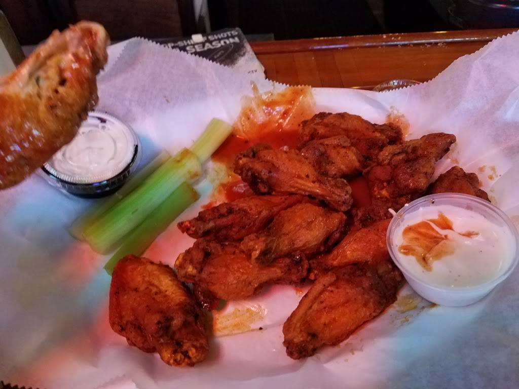 The Inn Field | restaurant | 11439 W Oakland Park Blvd, Sunrise, FL 33323, USA | 9547412100 OR +1 954-741-2100