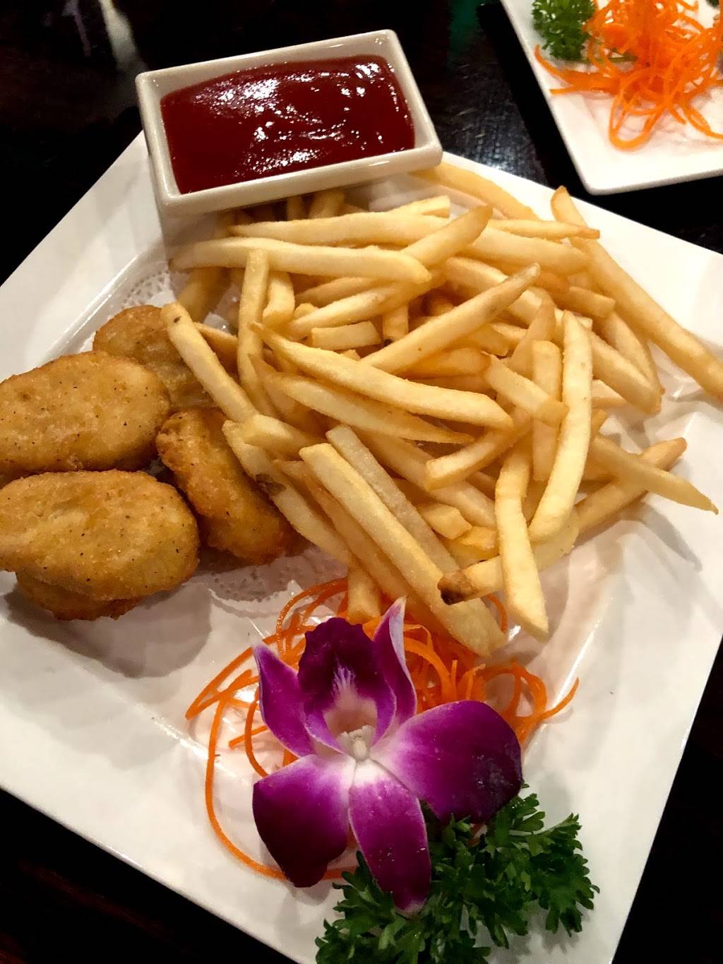 Airis Poke & Ramen | restaurant | 21372 US-59 #300, New Caney, TX 77357, USA | 2813548901 OR +1 281-354-8901