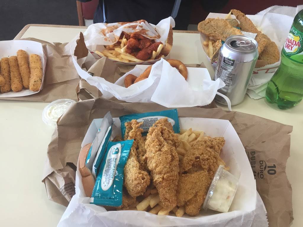 JJ Fish & Chicken | restaurant | 184 S Bolingbrook Dr, Bolingbrook, IL 60440, USA | 6307839160 OR +1 630-783-9160