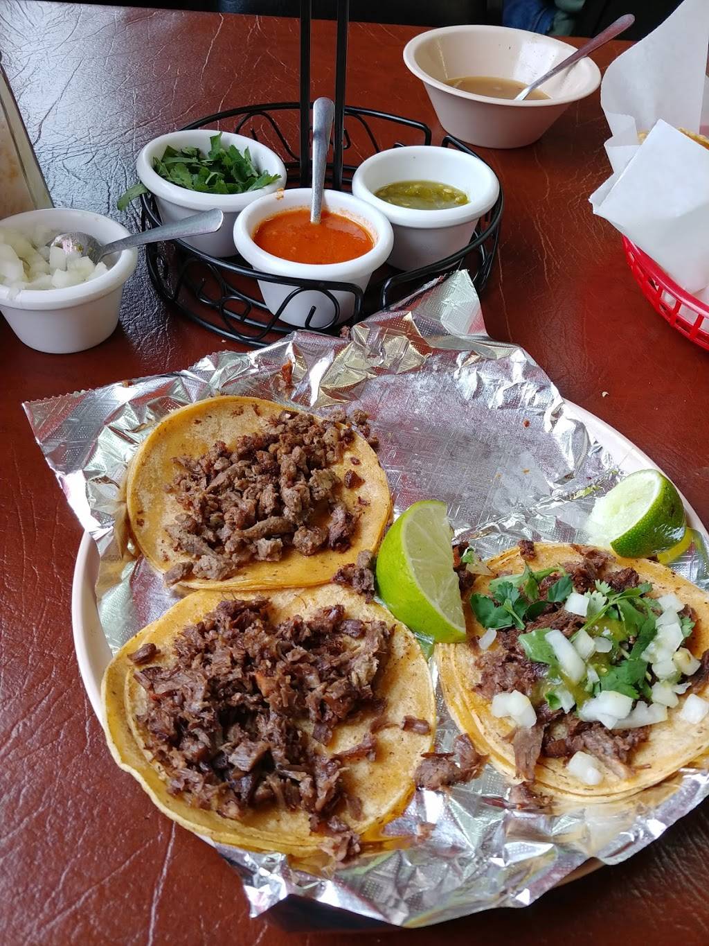 Taqueria San Luis | restaurant | 1901 8th Ave, Fort Worth, TX 76110, USA | 8179247261 OR +1 817-924-7261
