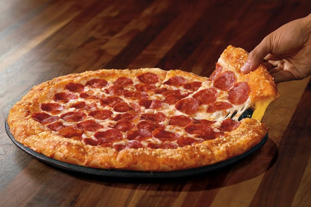 Pizza Hut | restaurant | 14531 Red Hill Ave, Tustin, CA 92780, USA | 7148327711 OR +1 714-832-7711