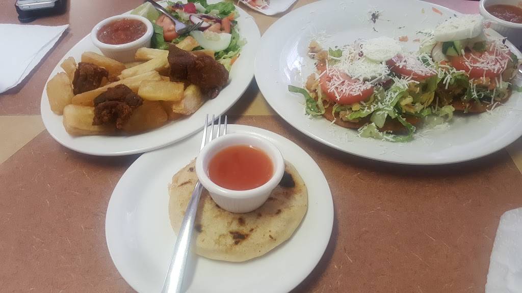 Pupuseria Y Taqueria La Vina | restaurant | 3301 N Story Rd, Irving, TX 75062, USA | 9722550149 OR +1 972-255-0149