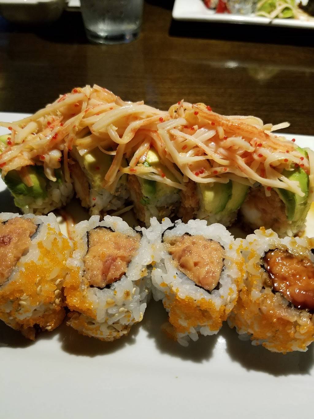AKI Japanese Restaurant | restaurant | 424 Gateway Ave, Chambersburg, PA 17201, USA | 7172639393 OR +1 717-263-9393