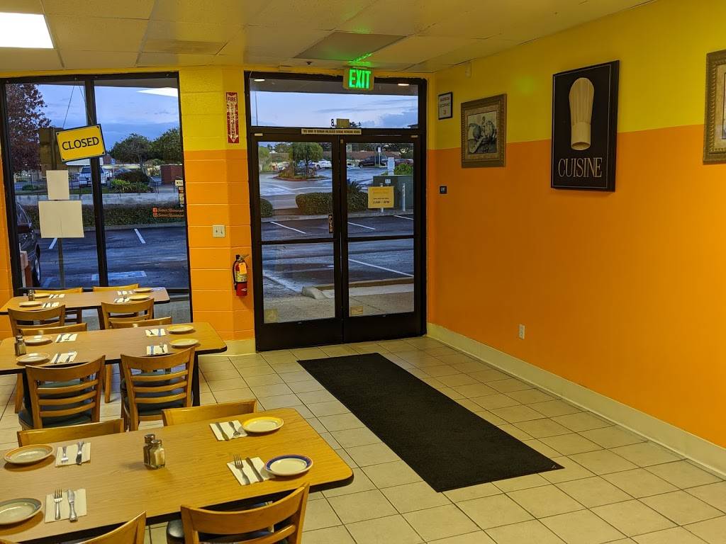 Evelyns Restaurant | restaurant | 250 Reservation Rd suite b, Marina, CA 93933, USA | 8316417514 OR +1 831-641-7514