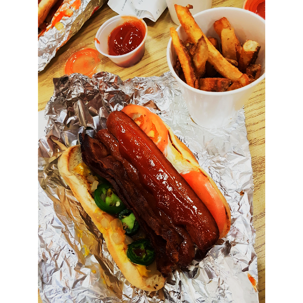 Five Guys | meal takeaway | 4362 N Oracle Rd #112, Tucson, AZ 85705, USA | 5208873101 OR +1 520-887-3101