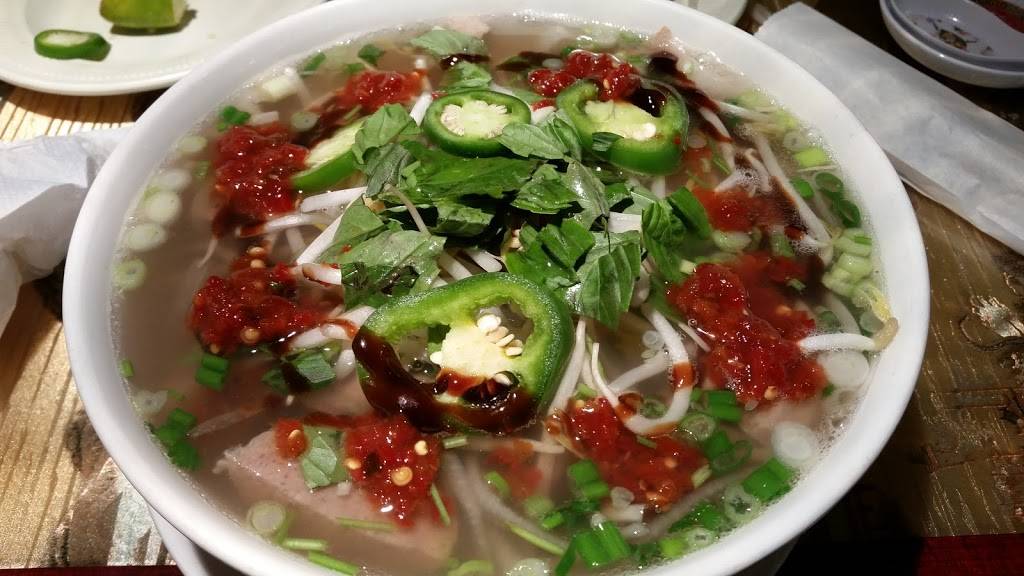 Pho Saigon Palace | restaurant | 20722 Timberlake Road North, Lynchburg, VA 24502, USA | 4342372315 OR +1 434-237-2315