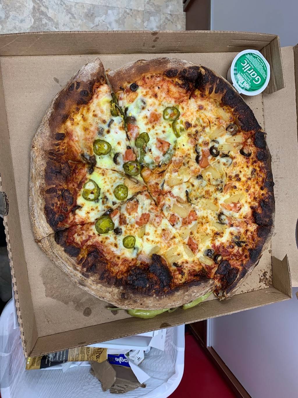 Papa Johns Pizza | restaurant | 355 W Ogden Ave, Westmont, IL 60559, USA | 6309687272 OR +1 630-968-7272