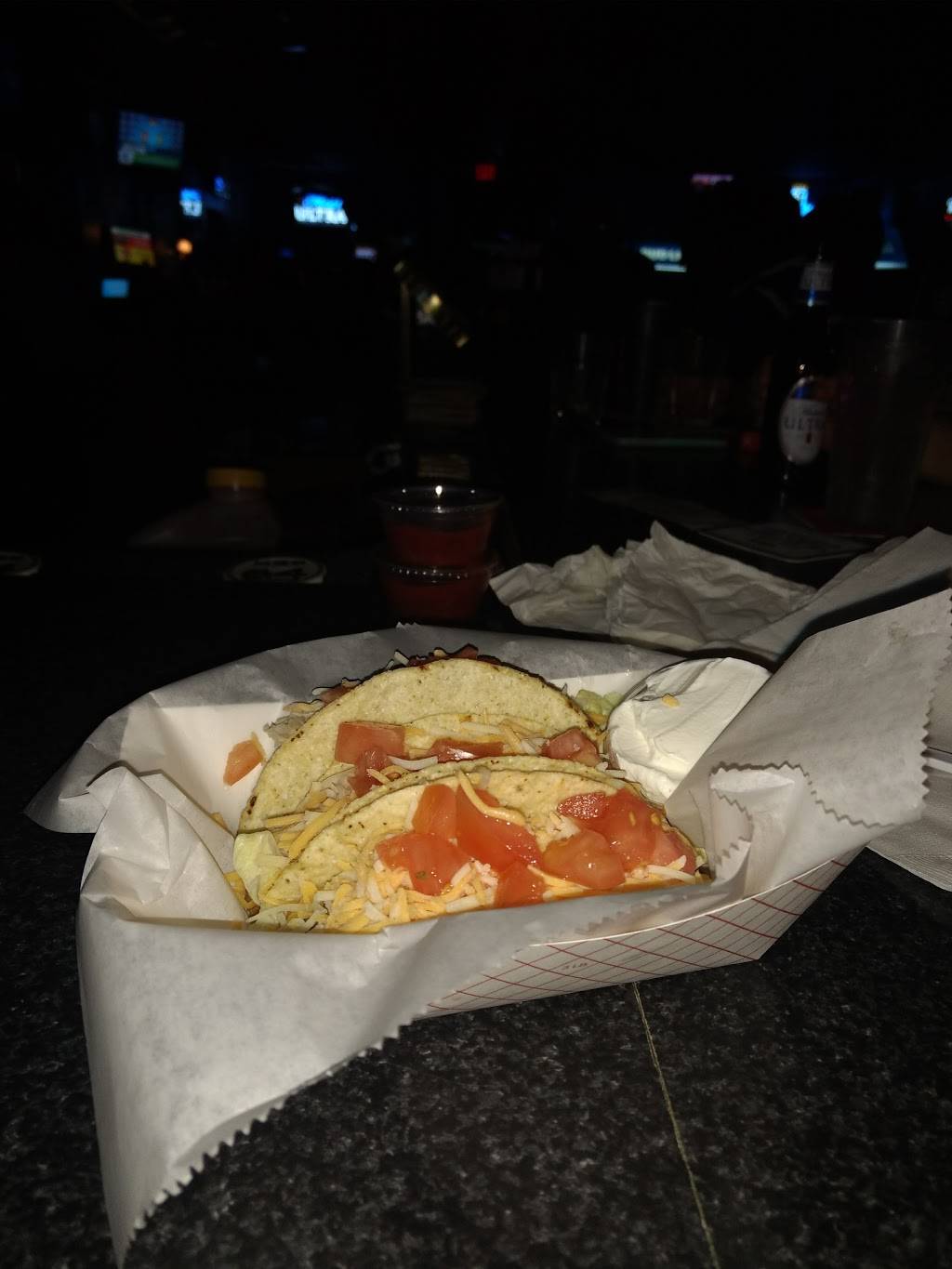 Players Club Bar & Grill | restaurant | 1501 S Noland Rd, Independence, MO 64055, USA | 8168369400 OR +1 816-836-9400