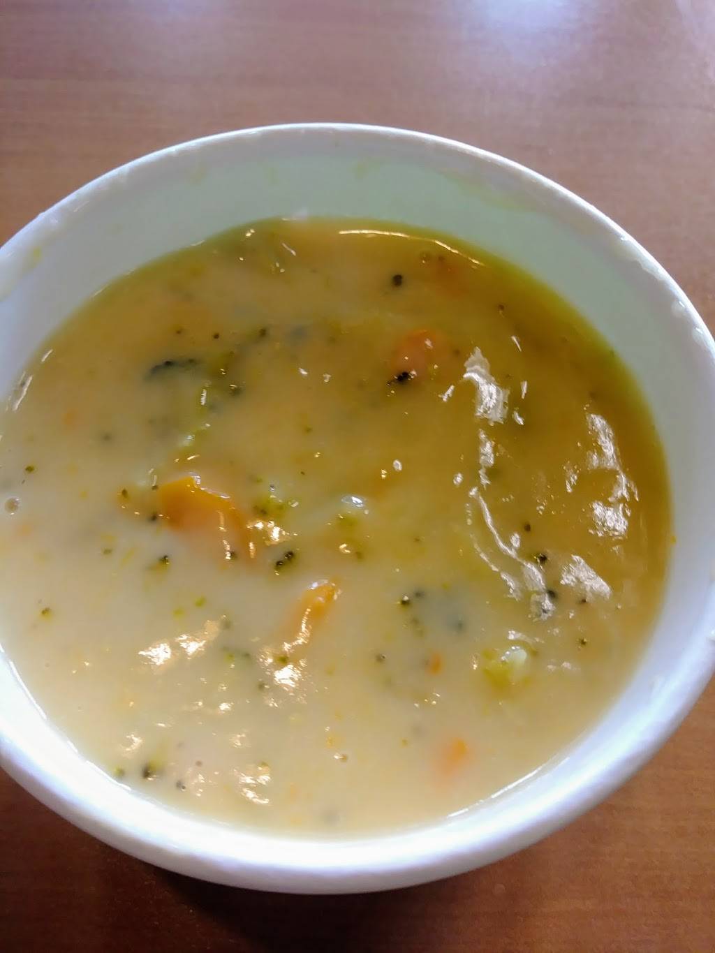 Subway Restaurants | restaurant | 2035 Verdugo Blvd, Montrose, CA 91020, USA | 8182489430 OR +1 818-248-9430