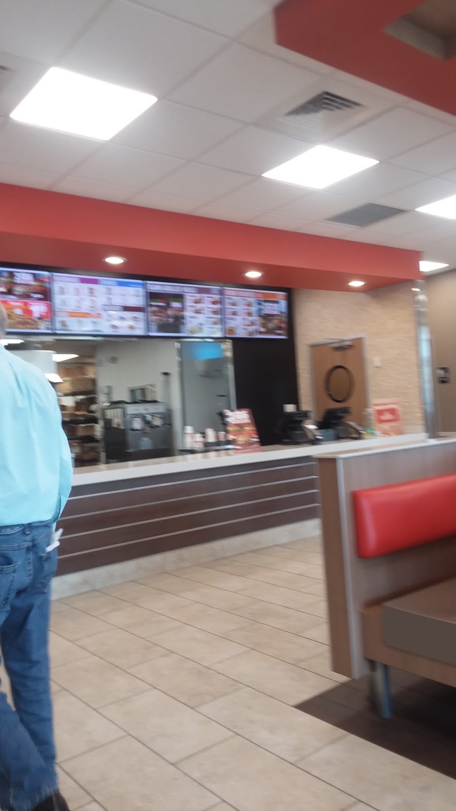 Burger King | restaurant | 1 N Broadview St, Greenbrier, AR 72058, USA | 8334354736 OR +1 833-435-4736