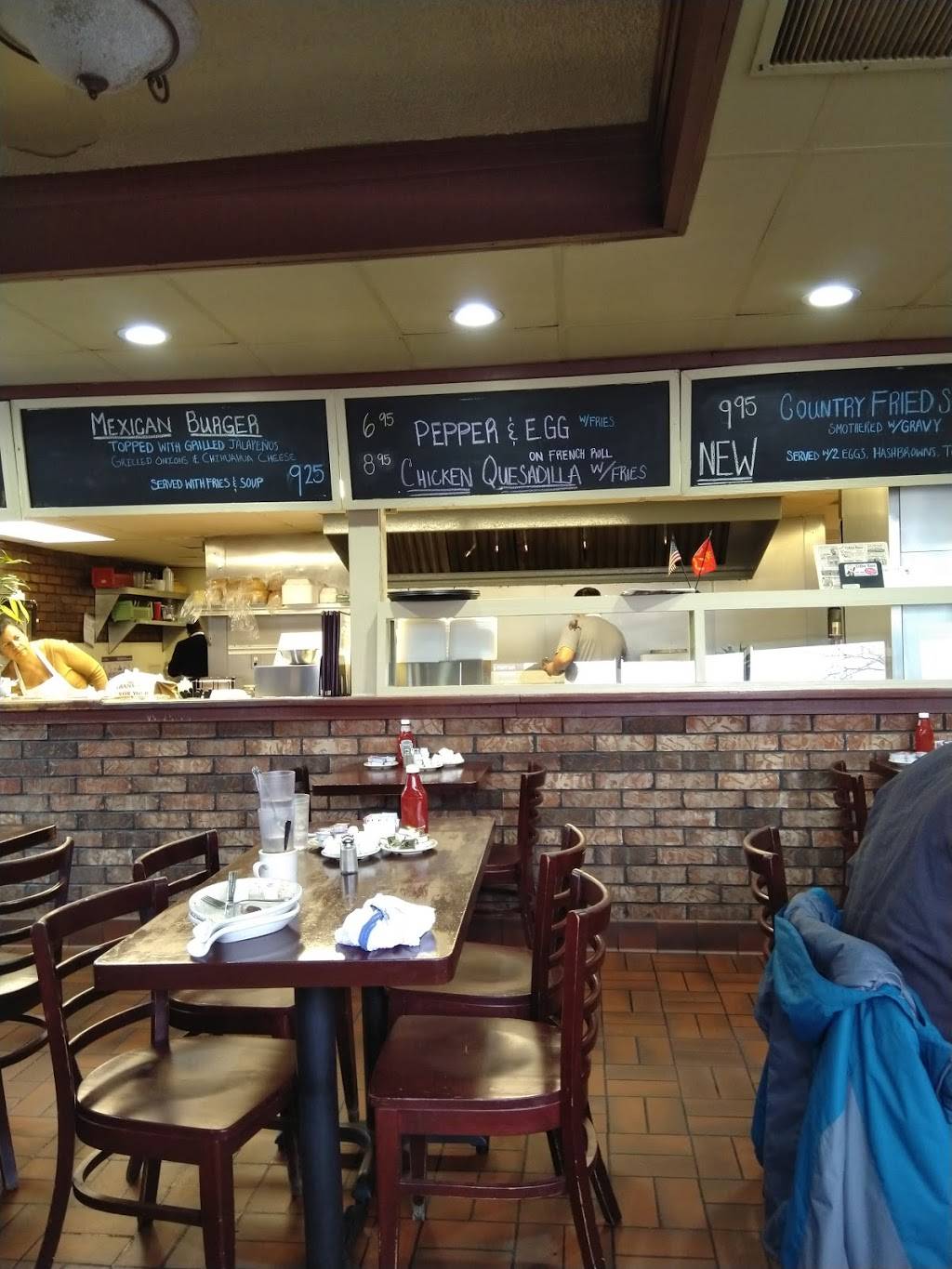 Omelette House | meal takeaway | 525 St Charles Rd, Villa Park, IL 60181, USA | 6309419923 OR +1 630-941-9923