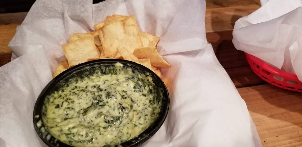 Eddys Tavern & Social - San Antonio | restaurant | 11221 Perrin Beitel Rd, San Antonio, TX 78217, USA | 2103694594 OR +1 210-369-4594