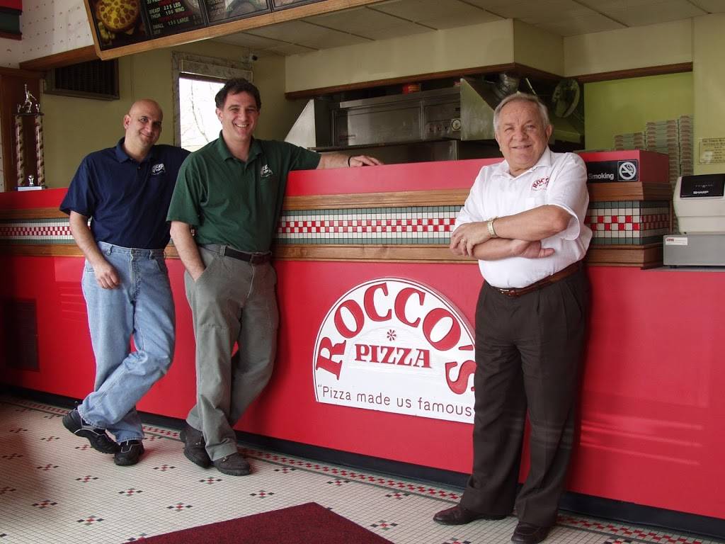 Roccos Pizza Shop - Graham Road | restaurant | 973 Graham Rd, Cuyahoga Falls, OH 44221, USA | 3309201111 OR +1 330-920-1111